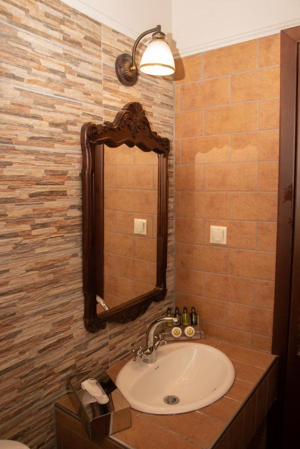 Imon Wellness Apartment Palaios Panteleimonas Exterior photo